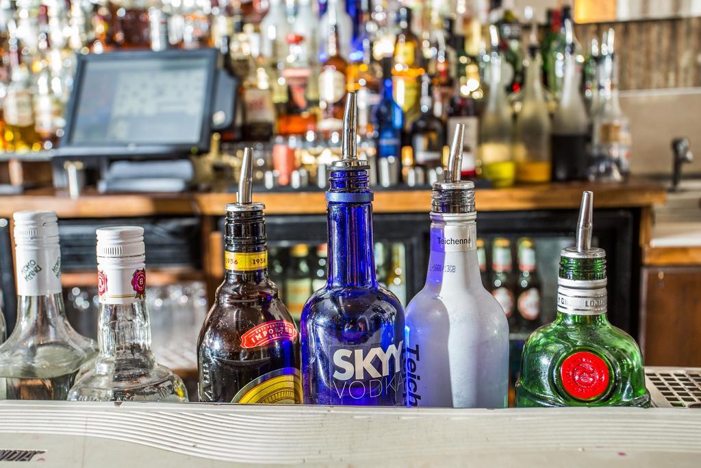 The Duke Of Edinburgh Hotel & Bar بارو في فرنيس المظهر الخارجي الصورة