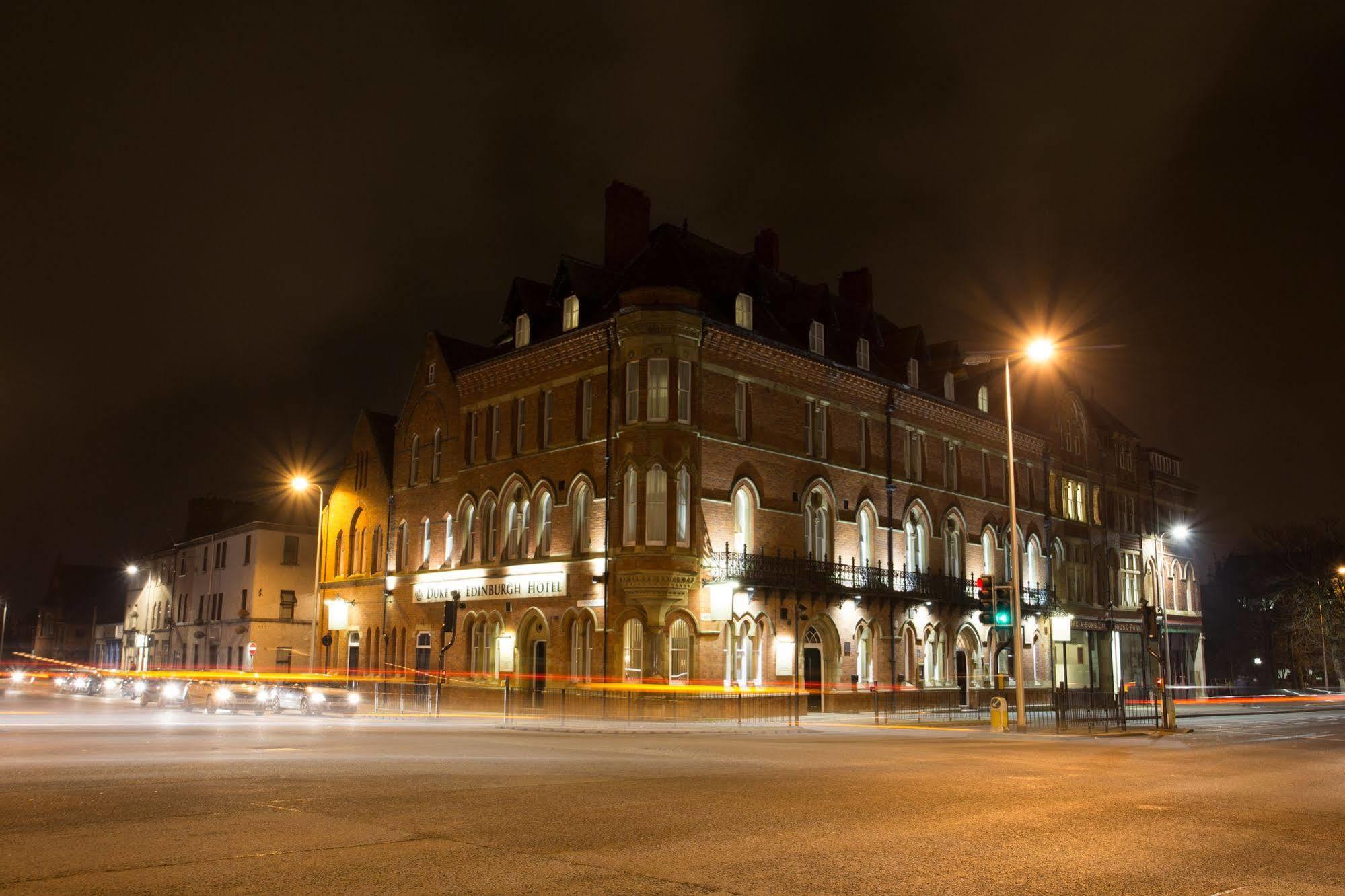 The Duke Of Edinburgh Hotel & Bar بارو في فرنيس المظهر الخارجي الصورة